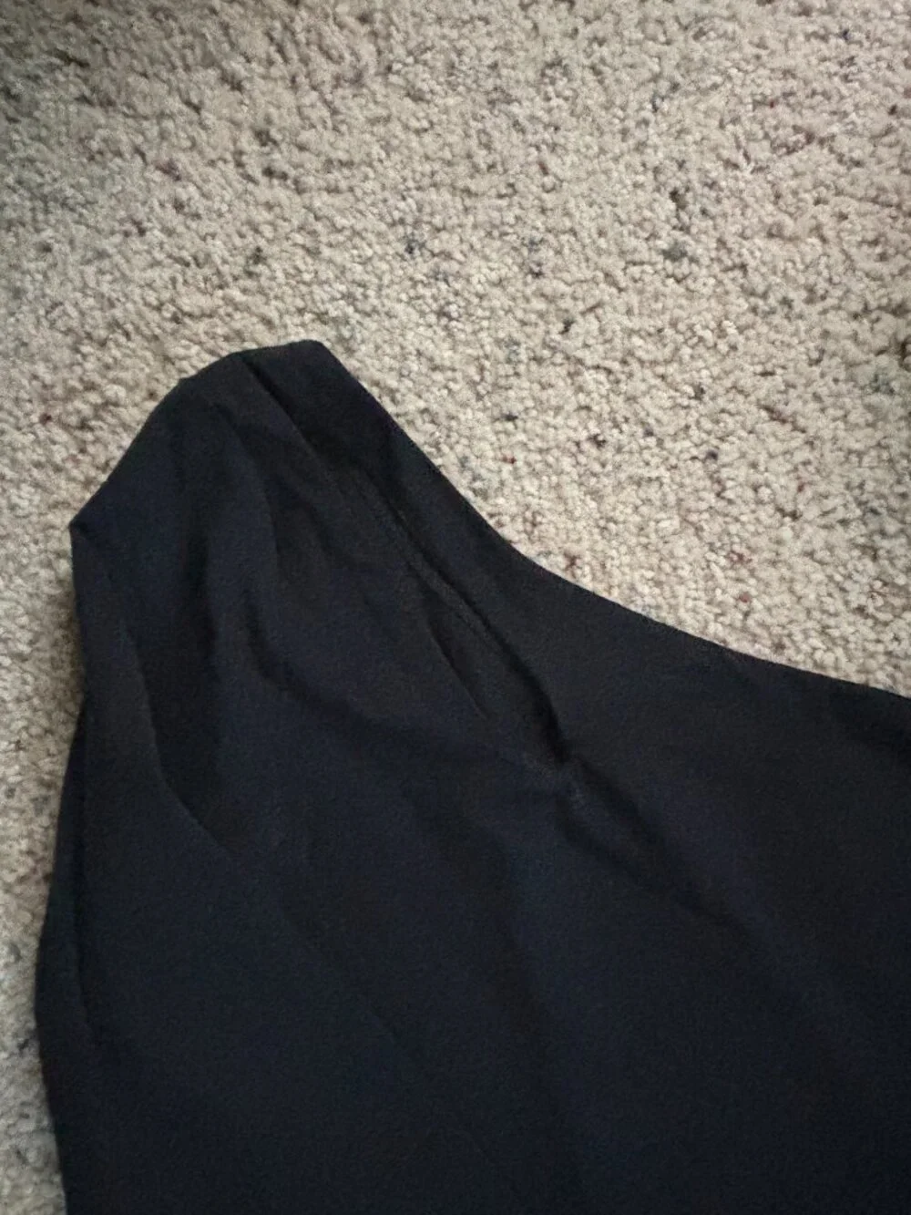 Abercombie & Fitch one shoulder long sleeve shirt. Black. Medium.